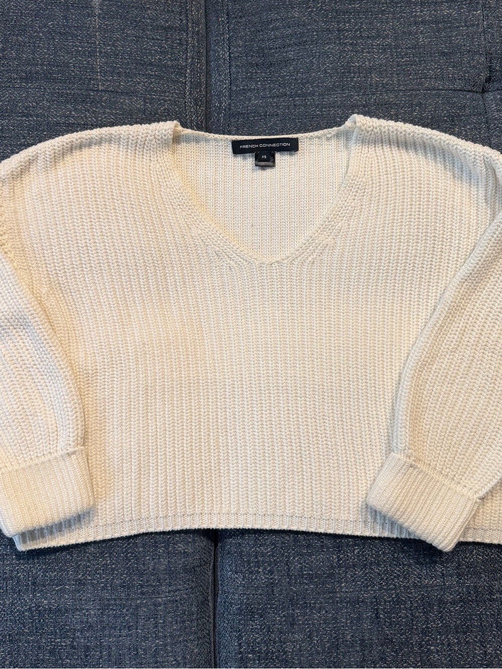 French Connection Cream V-Neck Ribbed Knit Pullover